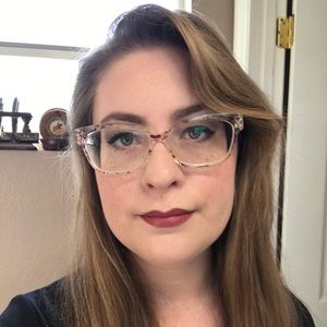 Meet your Posher, Justina